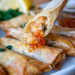 Cigares croustillants aux crevettes en pâte filo (Birouat)