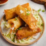 Rouleaux d’œufs croustillants aux crevettes et chou