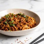 Nouilles savoureuses au gochujang – Dîner coréen épicé