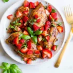 Poêlée de poulet aux fraises et au basilic
