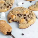 Cookies au beurre de cacahuète et guimauve