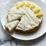 Gâteau au citron avec glaçage citron au fromage à la crème