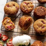 Muffins fraise-caramel style boulangerie